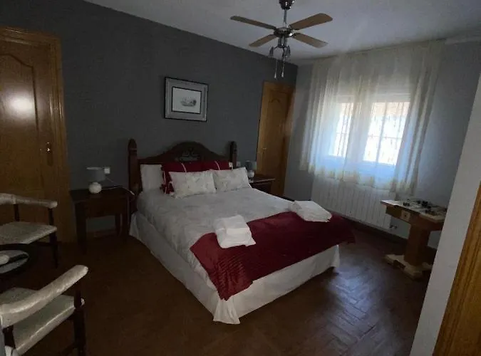 La Casona De Isa 펜션 Palazuelos de Eresma